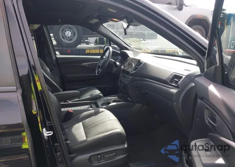 2023 Honda Passport Awd Trailsport from USA, damaged, VIN 5FNYF8H60PB021242